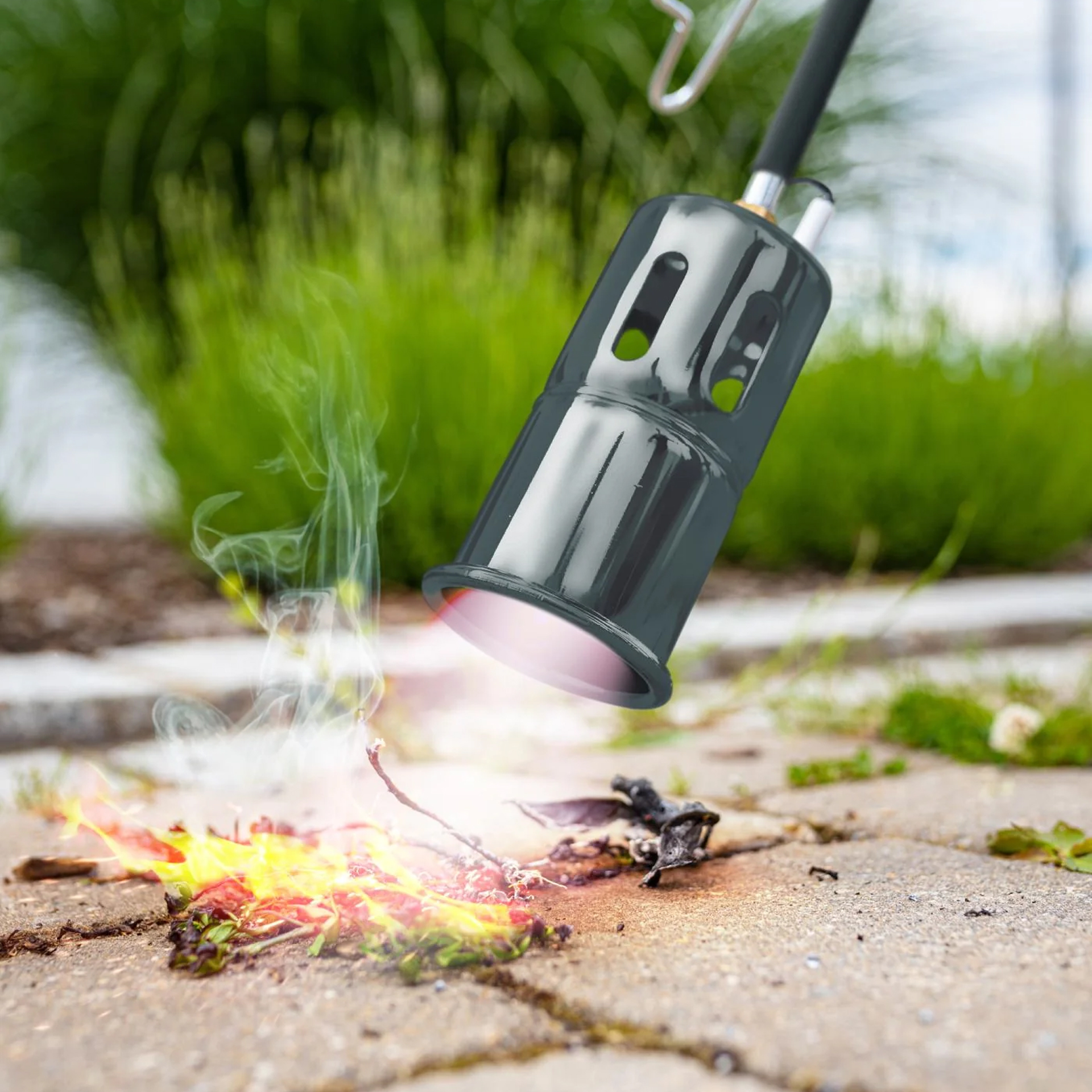 Dank neuartiger Turbodüse mit optimaler Luftverwirbelung erreicht der Flammstab eine Temperatur von mehr als 1.200 °C.