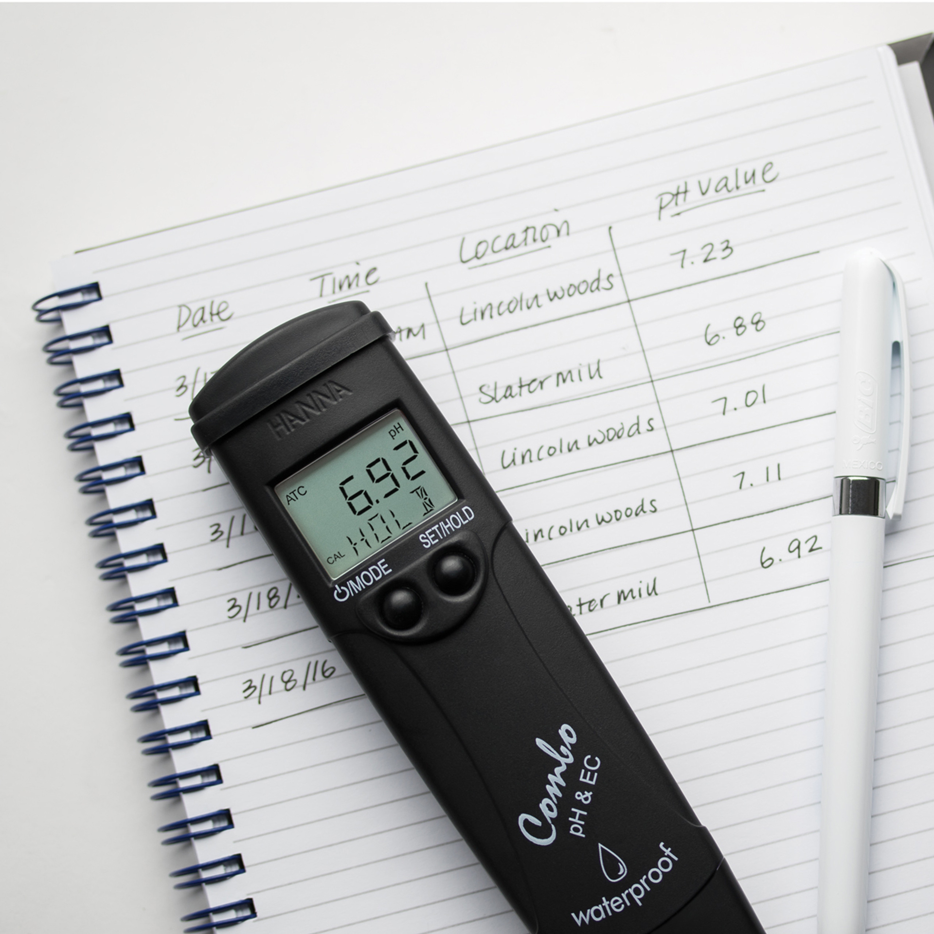 Hanna pH/EC/TDS/C°-Messgerät HI98129 Combo-Tester