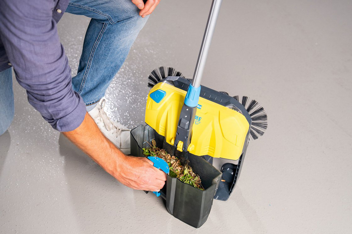 Extra großer, einfach entnehmbarer Auffangbehälter mit 4,5 Liter Fassungsvermögen