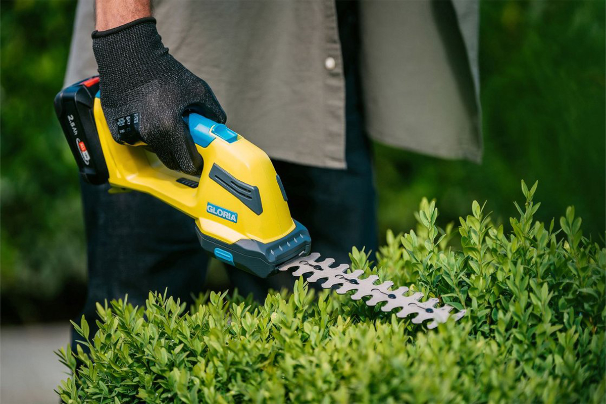 GLORIA FineCut 18V compact als Heckenschere